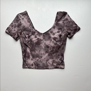 Lululemon Align Tee Slim Cropped fit Tie Dye sz 4. Cute for country concerts